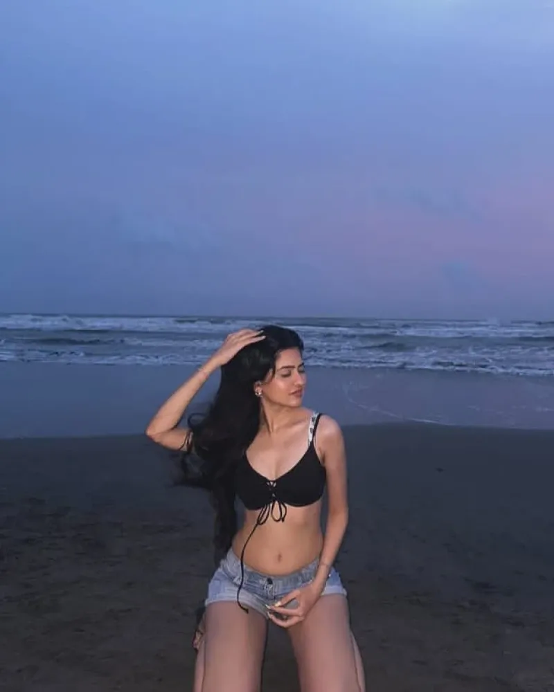 hot young escorts