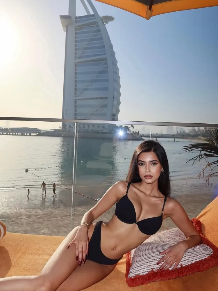 hot young escorts