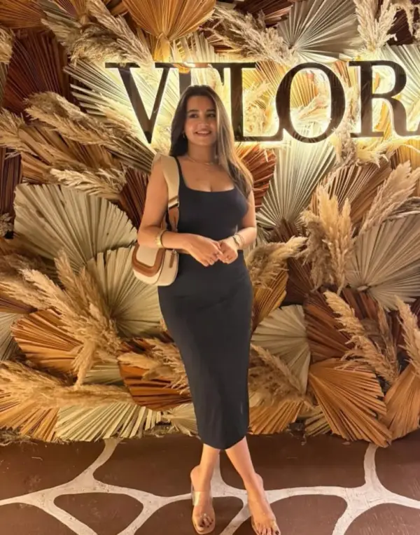 Nandini - Desi Mumbai Escort